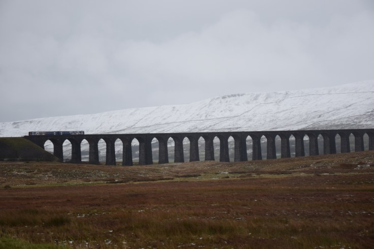 ribblehead-viaduct-bridge-yorkshire-1